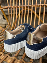 Charger l'image dans la galerie, Baskets éclair denim et or à scratchs Vanessa Wu - Irène