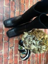 Charger l'image dans la galerie, Bottines chaussettes noires - COCO