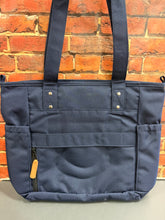 Charger l'image dans la galerie, Tote Bag Medium Pro REYKJAVIK