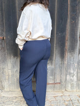 Charger l'image dans la galerie, Pantalon marine - Lior