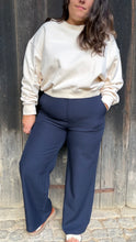 Charger l'image dans la galerie, Pantalon marine - Lior