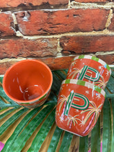 Charger l&#39;image dans la galerie, Tasse lettre alphabet