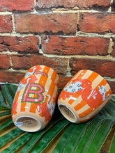 Charger l&#39;image dans la galerie, Tasse lettre alphabet