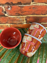 Charger l&#39;image dans la galerie, Tasse lettre alphabet