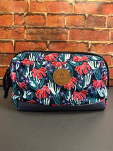 Charger l'image dans la galerie, Trousse de toilette EDEA