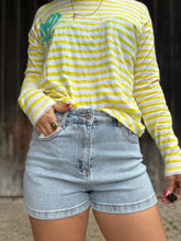 Charger l'image dans la galerie, Short jeans poches coeur - Loviz