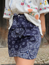 Charger l'image dans la galerie, Short imprimé bandana - June