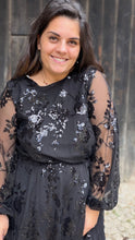 Charger l'image dans la galerie, Robe sequins fleuris - Laure