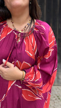 Charger l'image dans la galerie, Robe fleurie fluide - Violette