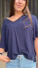 Charger l'image dans la galerie, Blouse fluide col en V "Violon" - Antoine